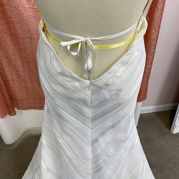 Watters Brides 3043B - Picture 5 of 8